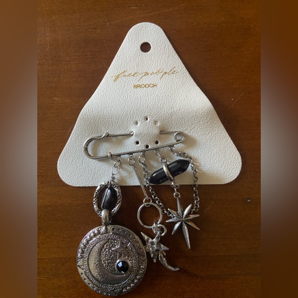 Free People Carry On Dangle Pin - Picture 3 of 6